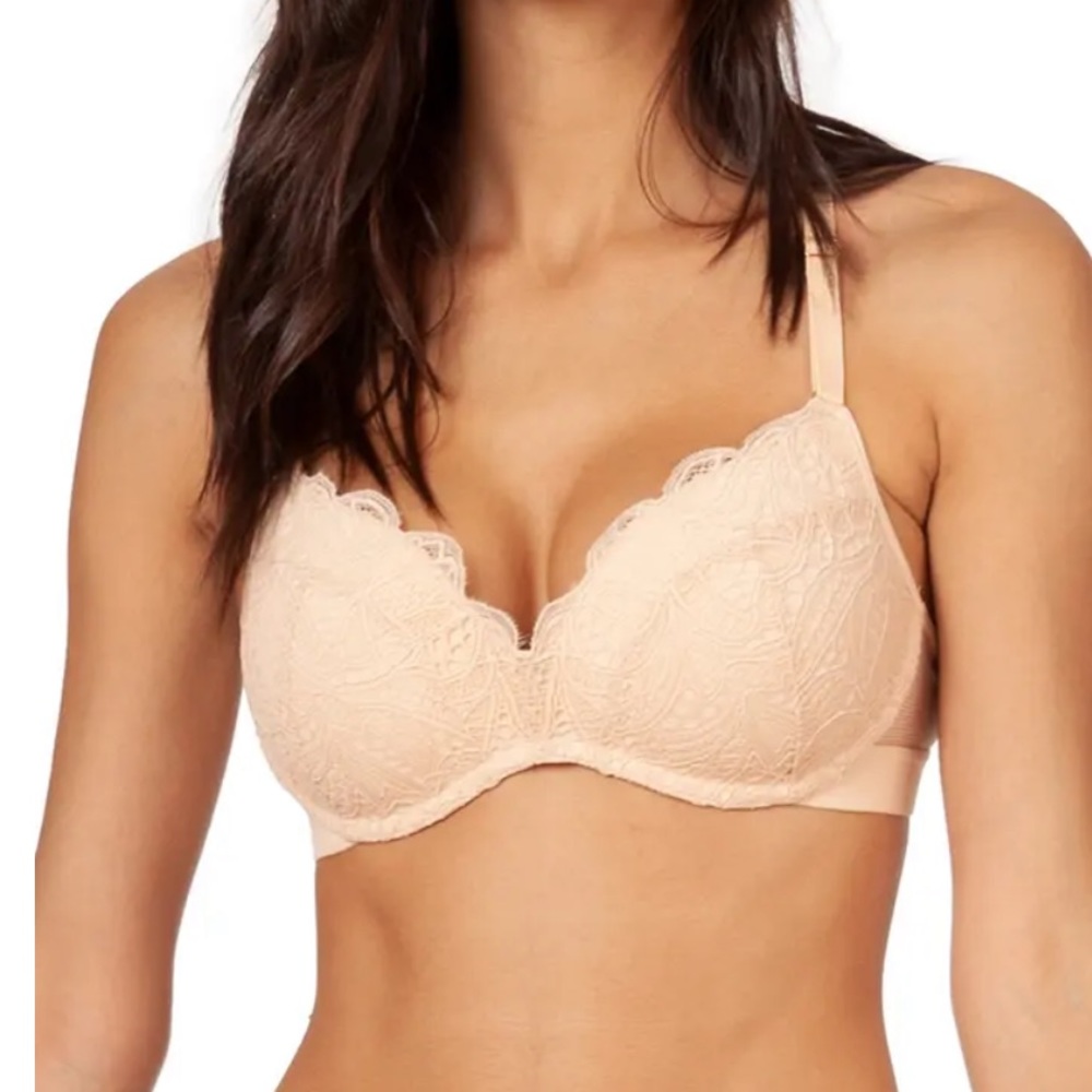 NEW! LIVELY THE LACE NO WIRE PUSH UP BRA